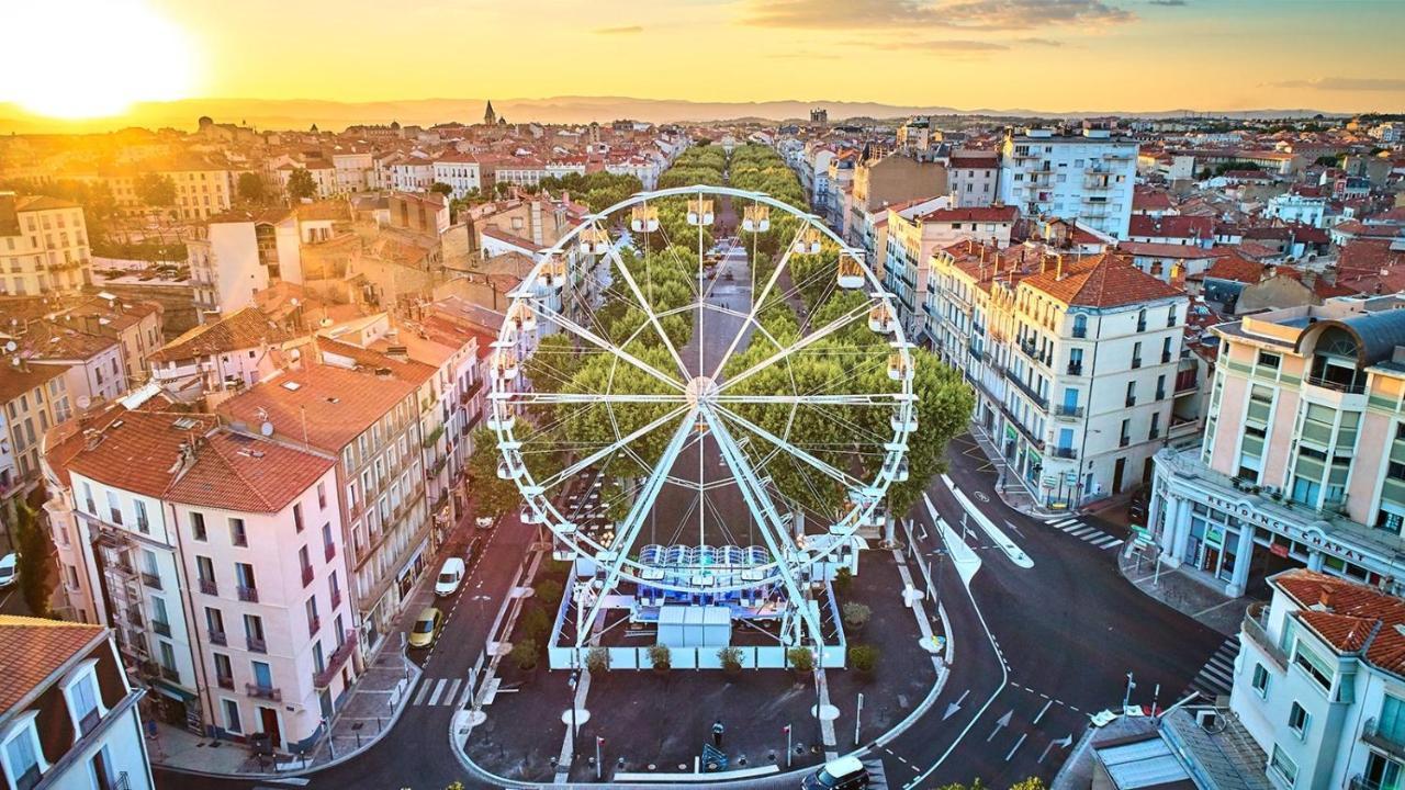 Le Casimir - Superbe T3 En Plein Centre Ville Renove Avec Gout - Wifi Béziers Kültér fotó
